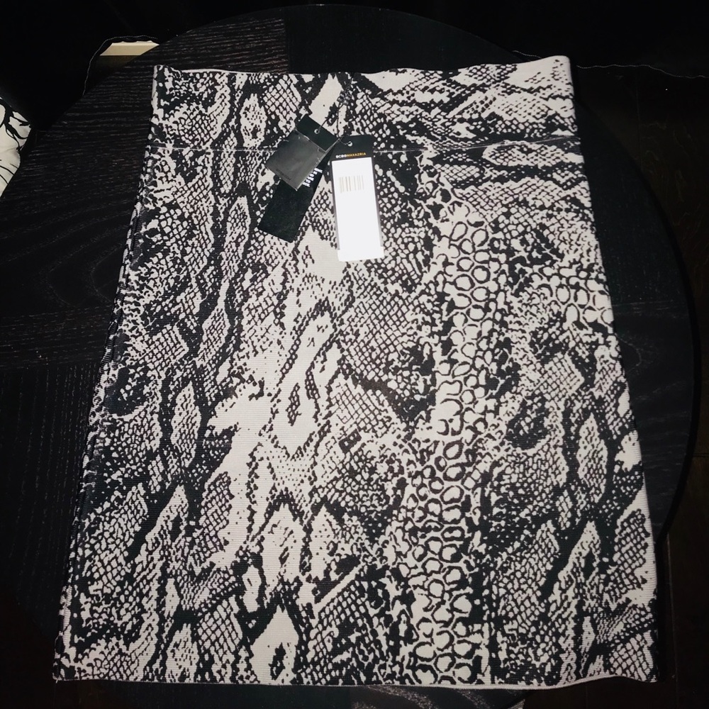 Body slimming BCBG MAXAZRIA grey combo skirt